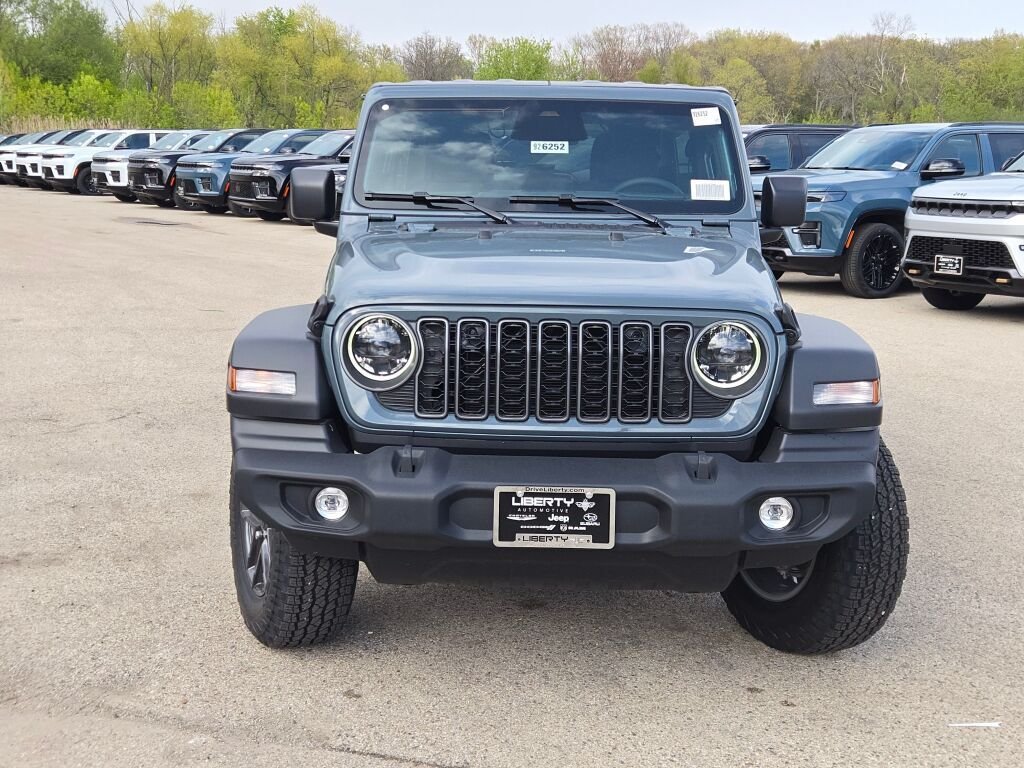 New 2026 Anvil Clear-Coat Exterior Paint Jeep Sport S image 5