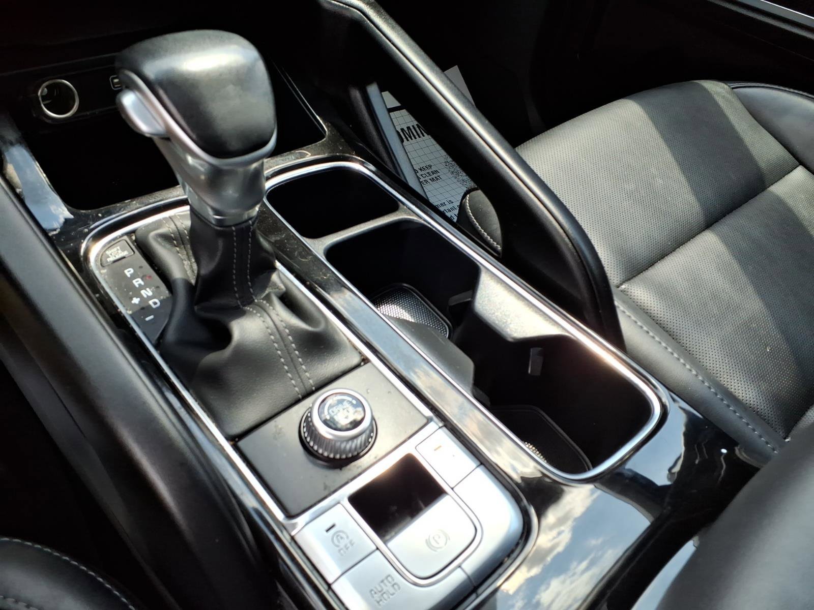 Used 2024 Everlasting Silver Kia S image 13