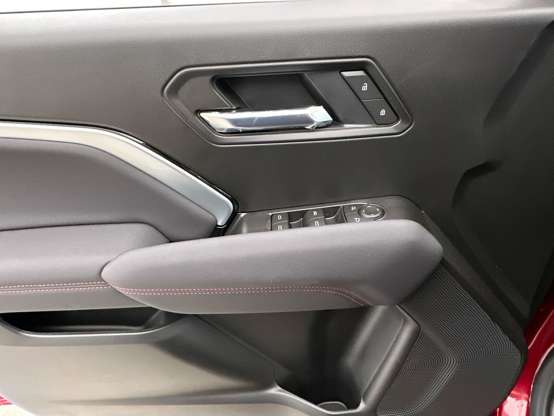 2026 Chevrolet Colorado Z71 - Photo 64