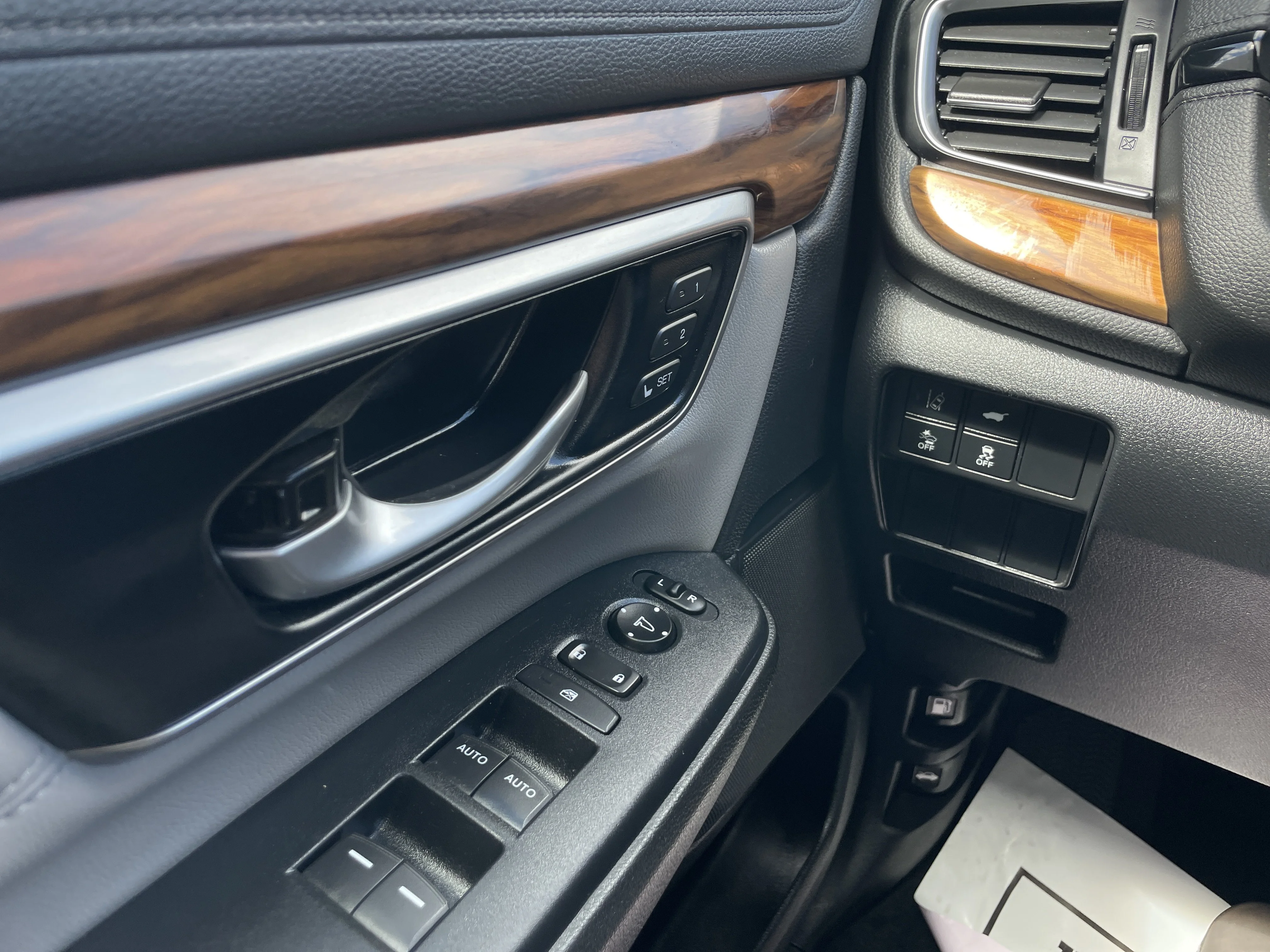 2022 Honda CR-V EX-L - Photo 18