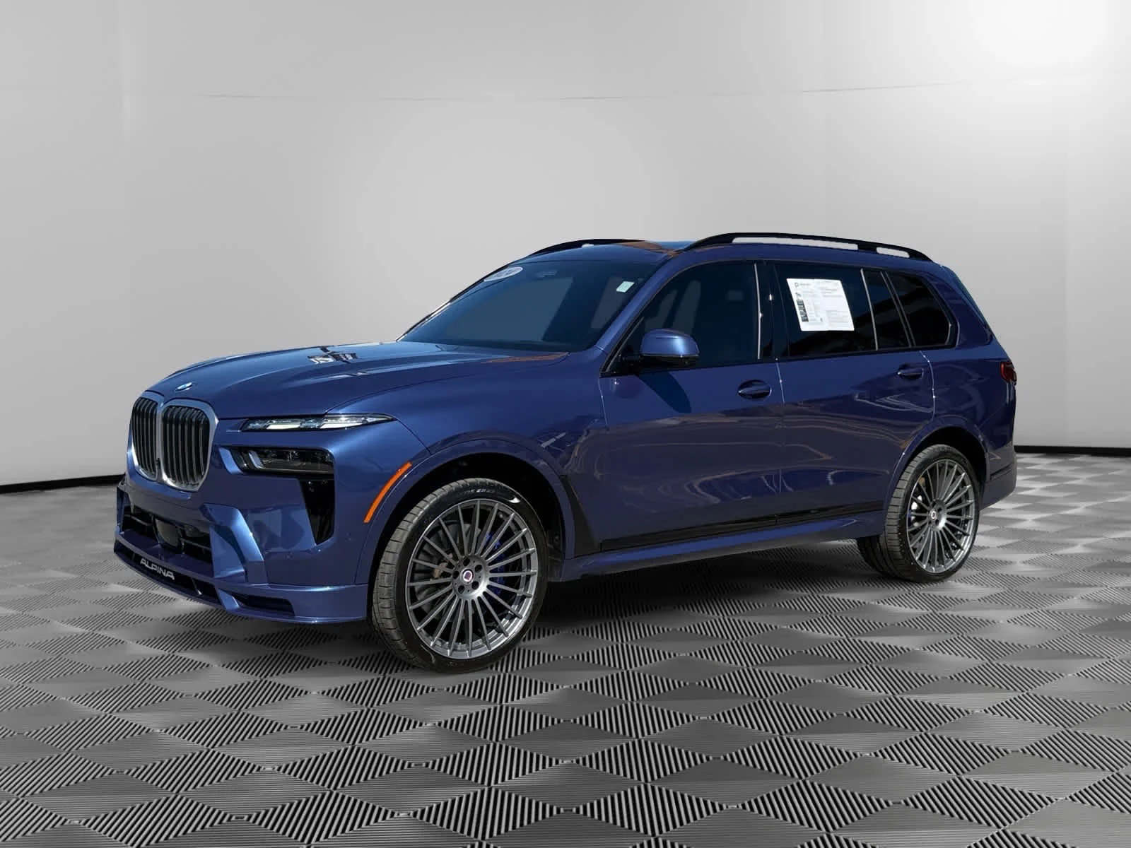 2024 BMW X7 ALPINA XB7's photo