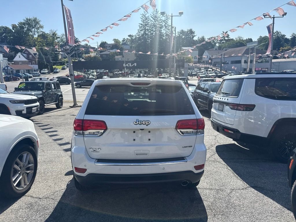Used 2018 White Jeep Limited image 5