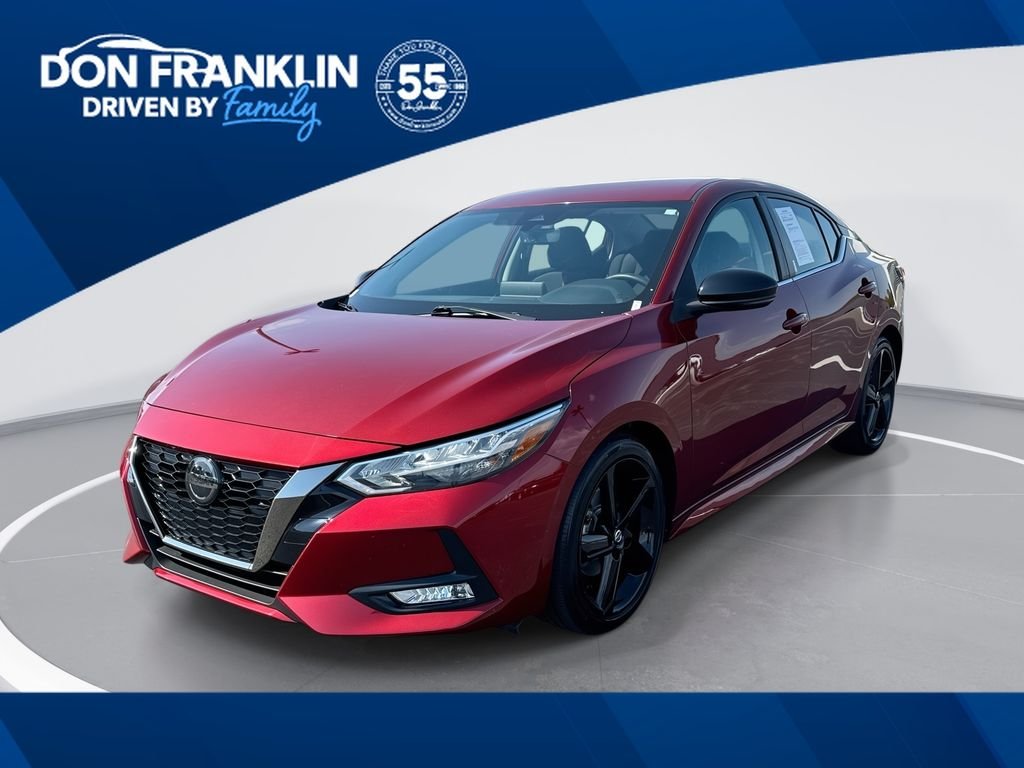 2023 Nissan Sentra SR CVT's photo