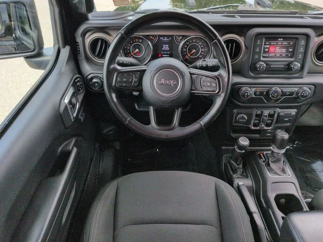 Used 2020 Black Jeep Unlimited Sport image 15