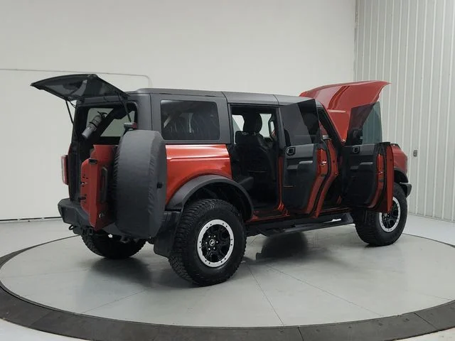 Used 2023 Red Ford Badlands image 15