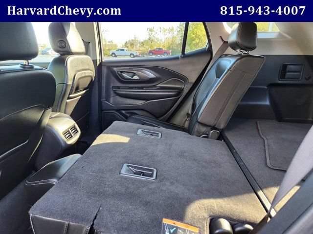 2024 GMC Terrain SLT - Photo 30