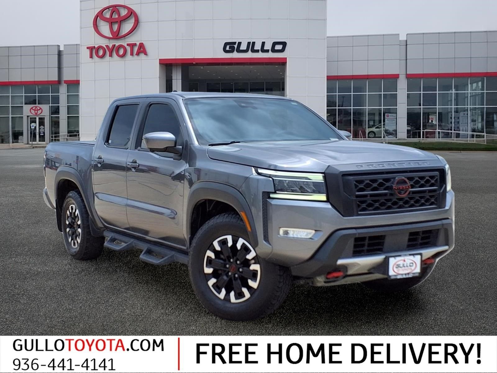2023 Nissan Frontier PRO-4X Crew Cab 4X4's photo