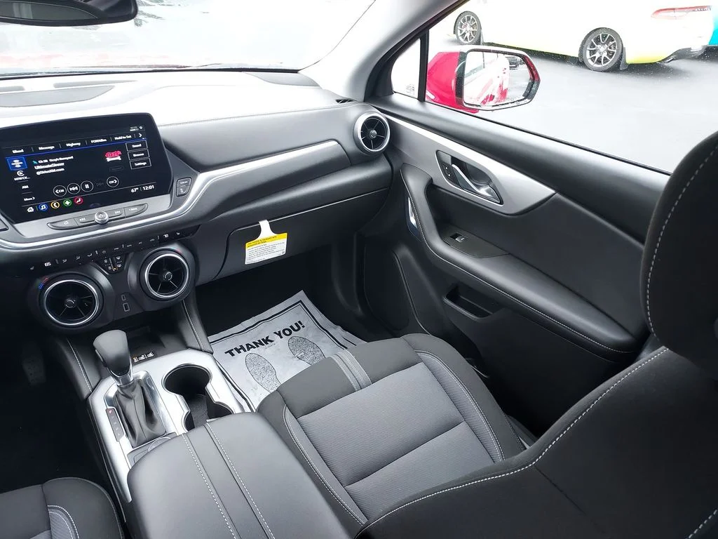 Used 2023 Red Chevrolet LT image 11