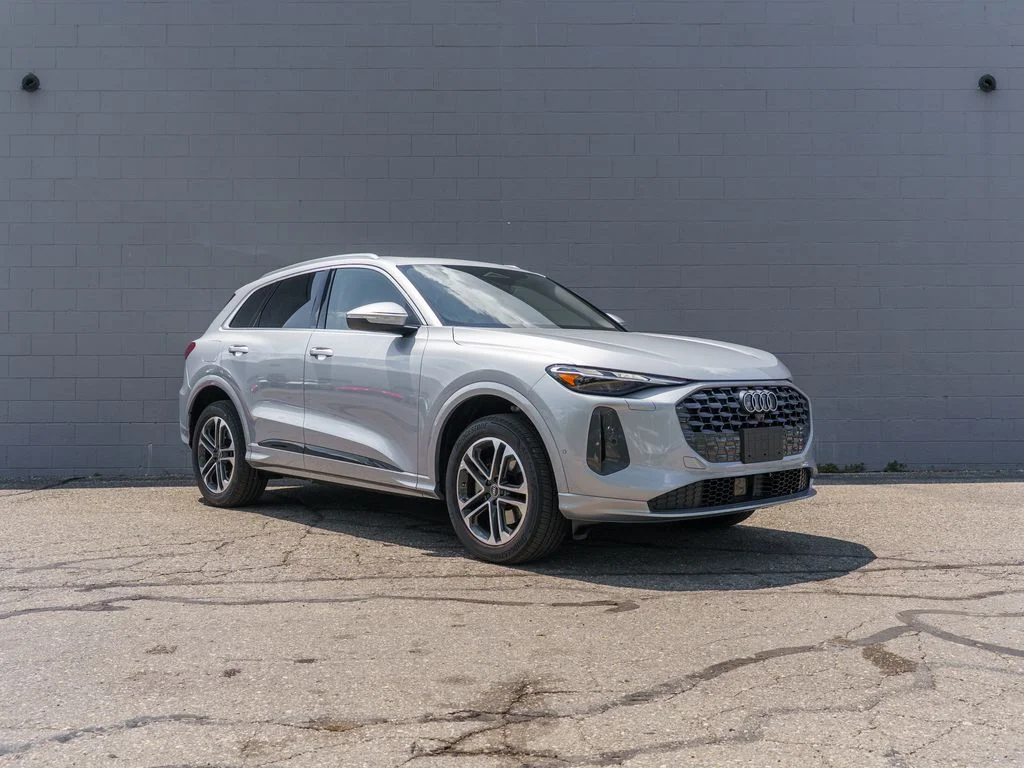 Used 2025 Silver Metallic Audi  image 9