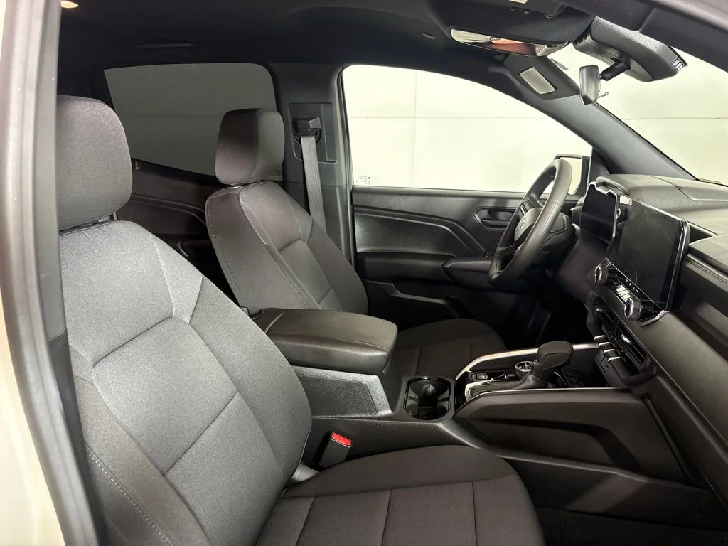 Used 2026 White Chevrolet Trail Boss image 19