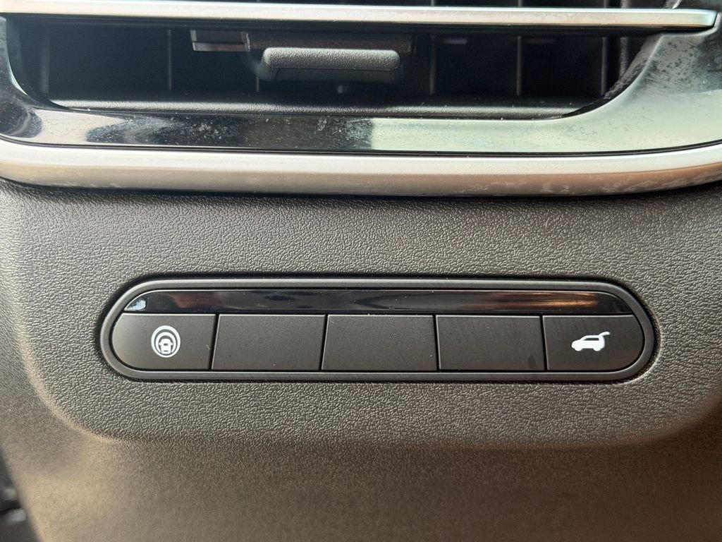 Used 2026 Gray INFINITI PURE image 21