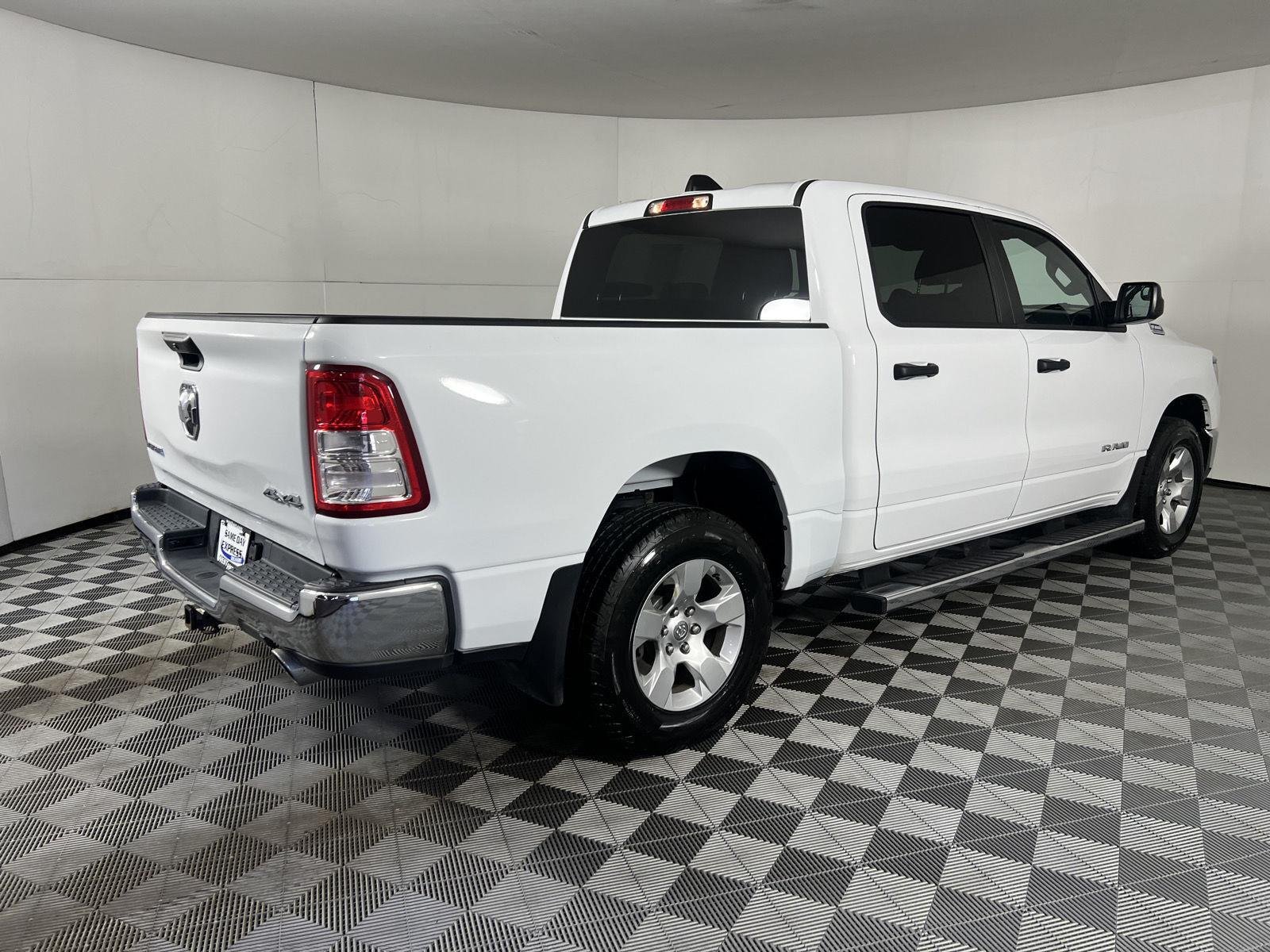 Used 2024 Bright White Clearcoat Ram Big Horn image 43
