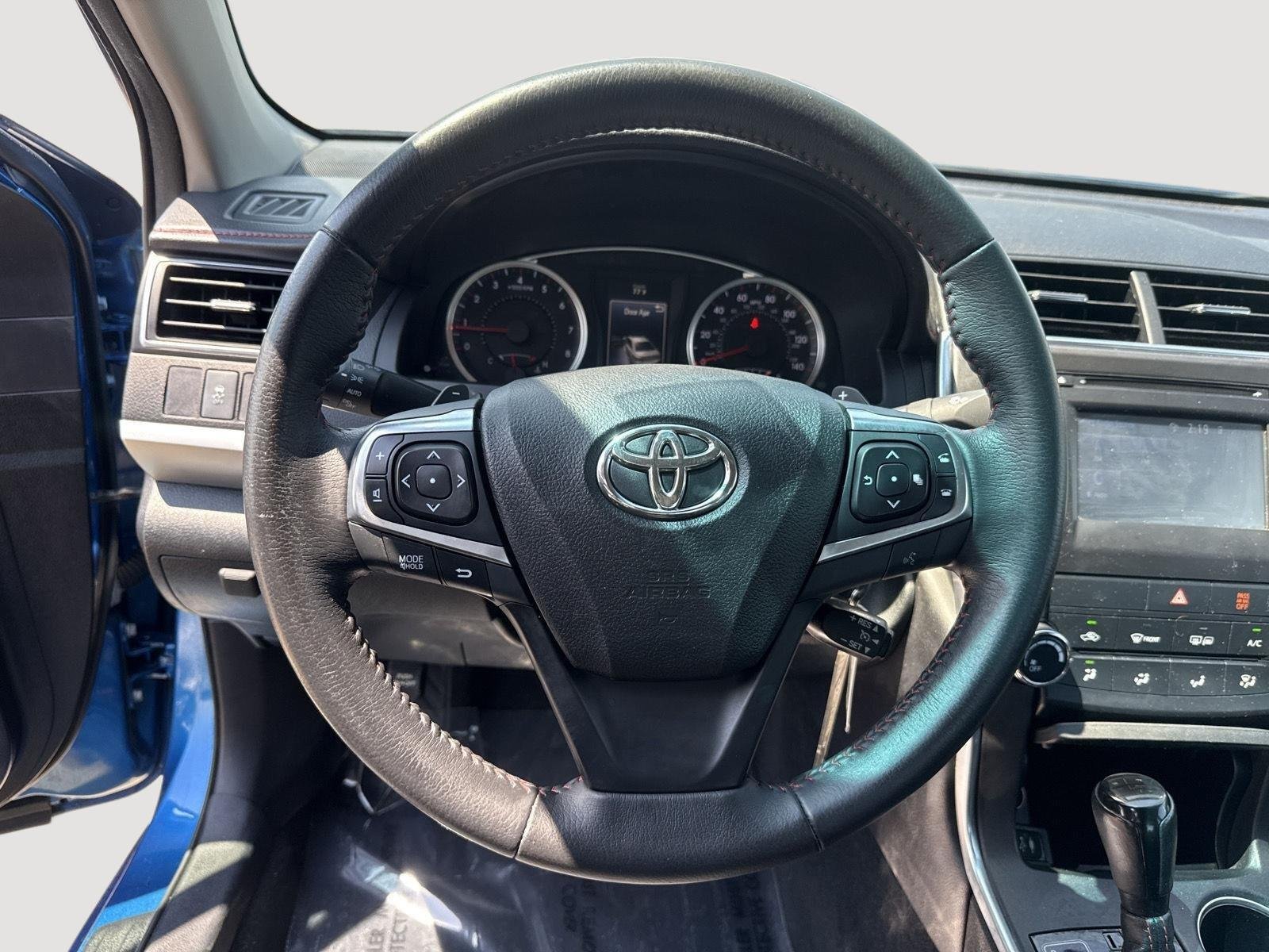 Certified Used 2017 Blue Streak Metallic Toyota SE image 13
