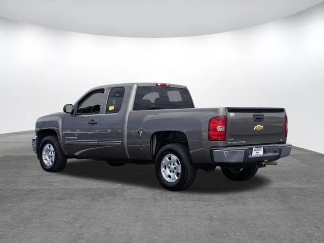 Used 2012 Gray Chevrolet LT image 6