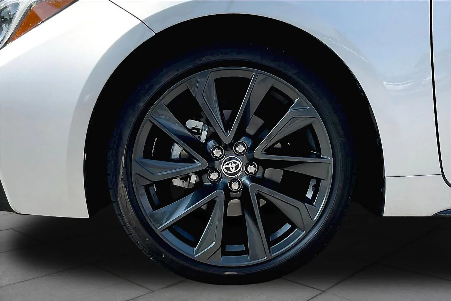 Used 2025 Classic Silver Metallic Toyota SE image 11