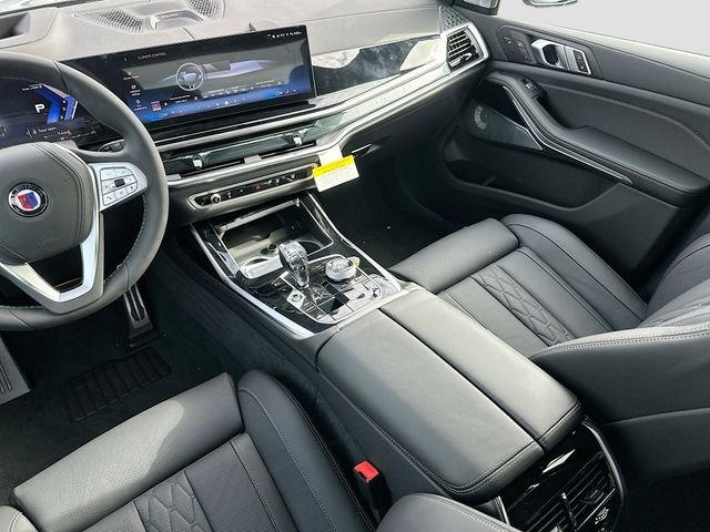 New 2026 Black BMW ALPINA XB7 image 18