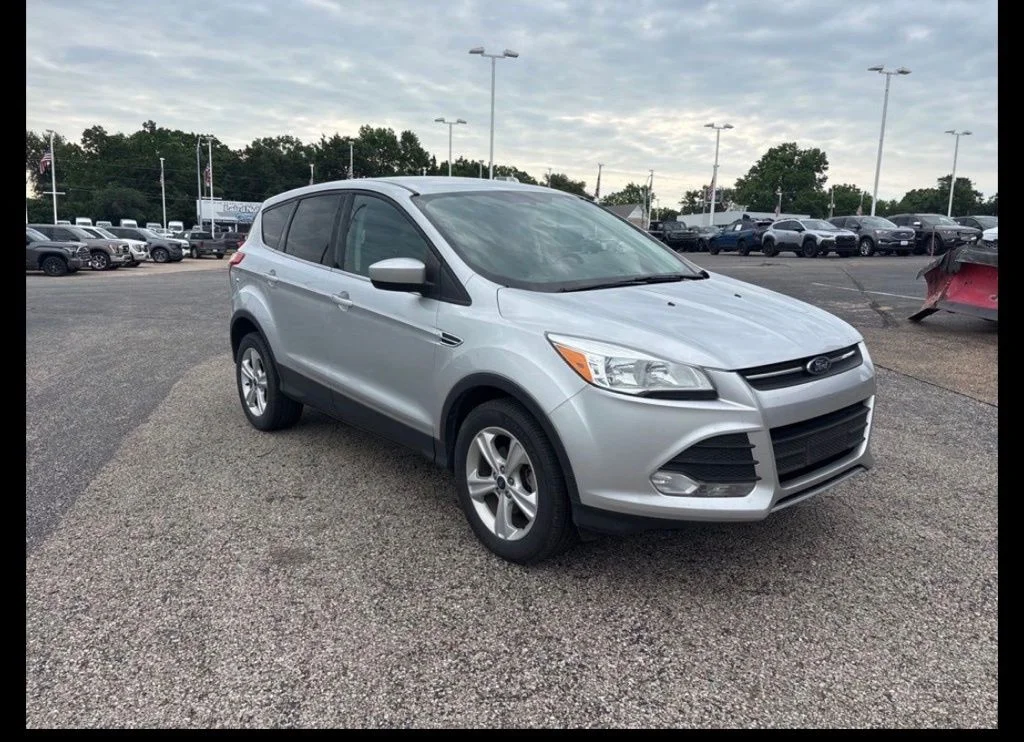 Used 2013 Ingot Silver Ford SE image 12