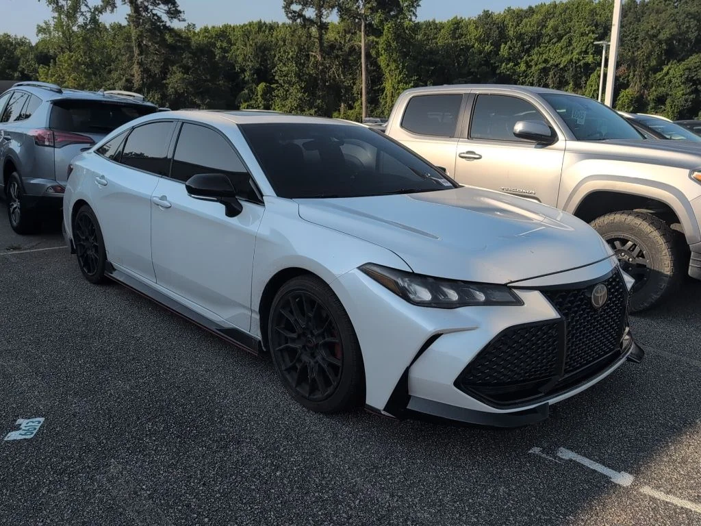 2020 Toyota Avalon TRD's photo