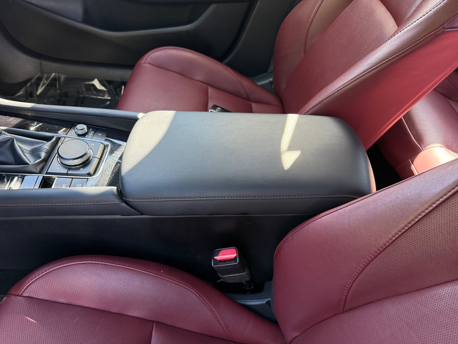 Certified Used 2023 Gray Metallic Mazda 2.5 S Carbon Edition image 14