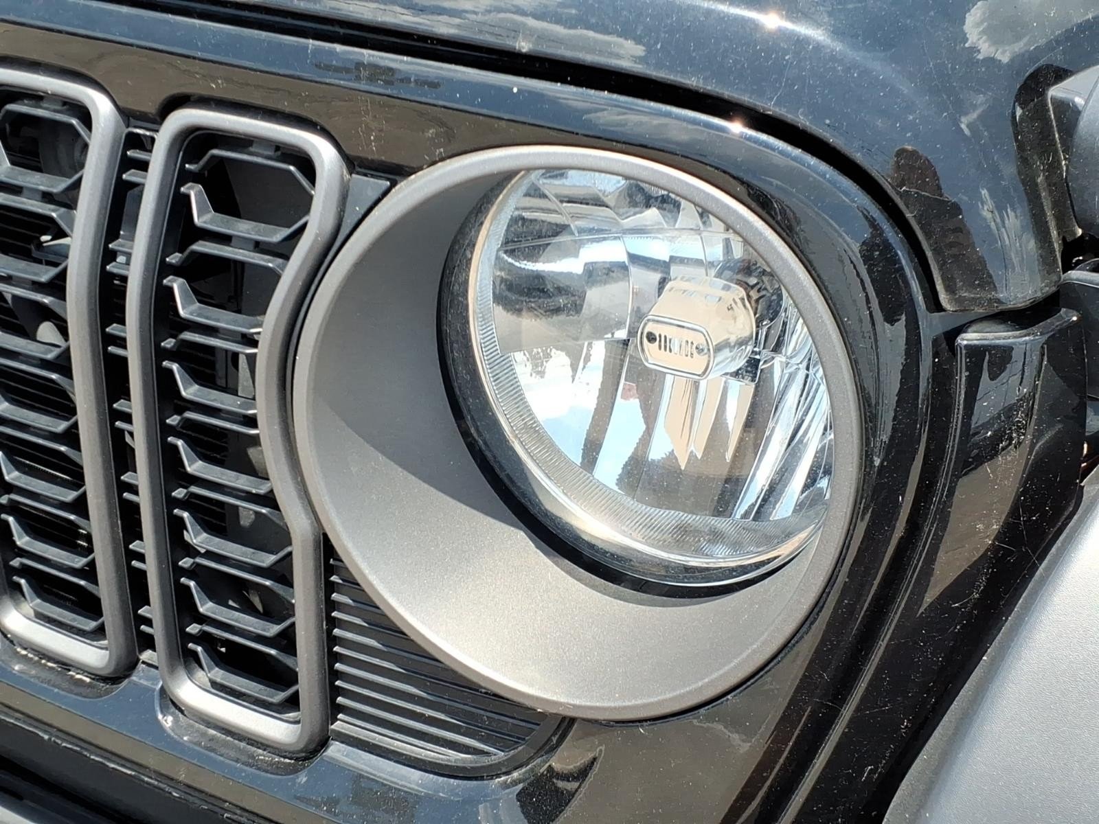 2025 Jeep Wrangler Sport - 8