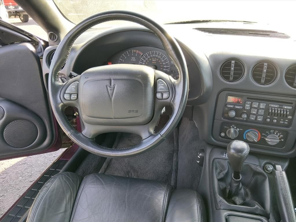 1996 Pontiac Firebird - Photo 11