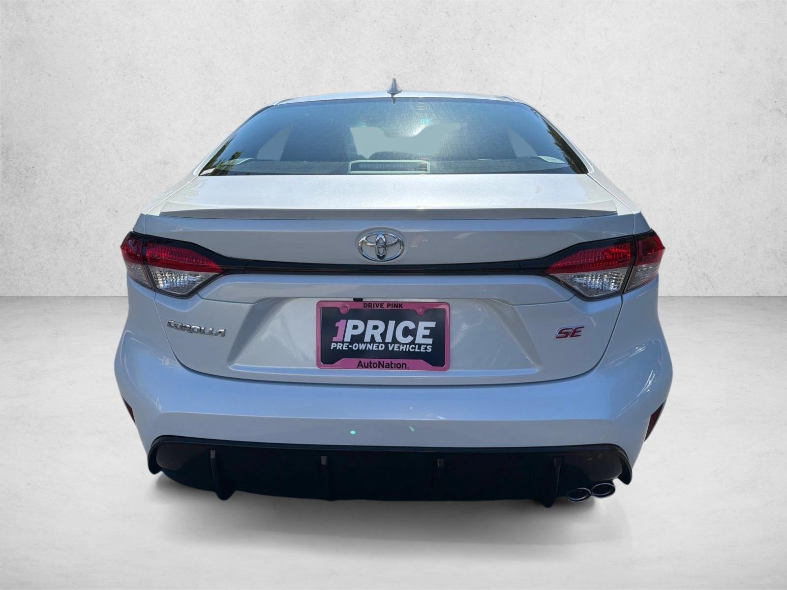 New 2027 Wind Chill Pearl Toyota SE image 4