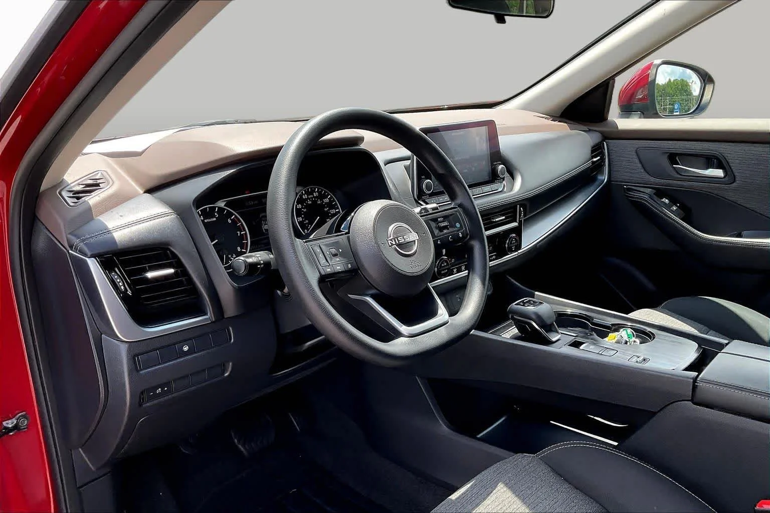 Used 2023 Scarlet Ember Tintcoat Nissan SV image 33