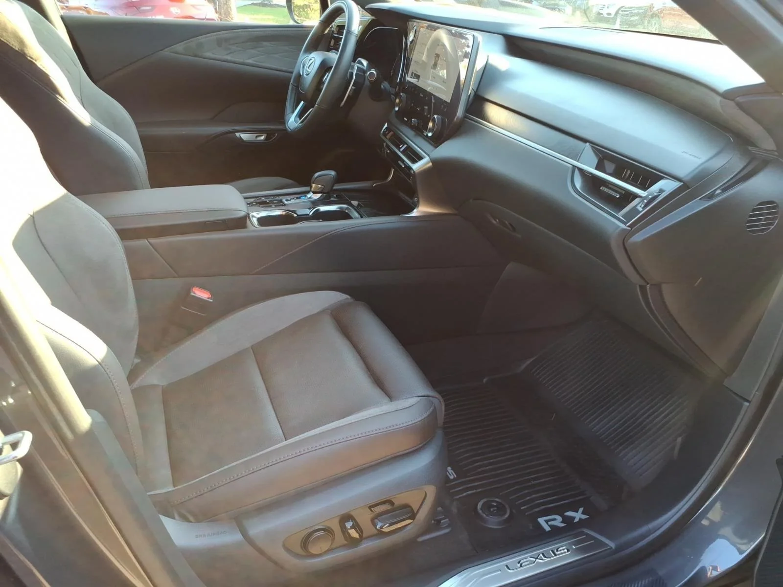 Used 2024 Cloudburst Gray Lexus RX 350h Luxury image 26