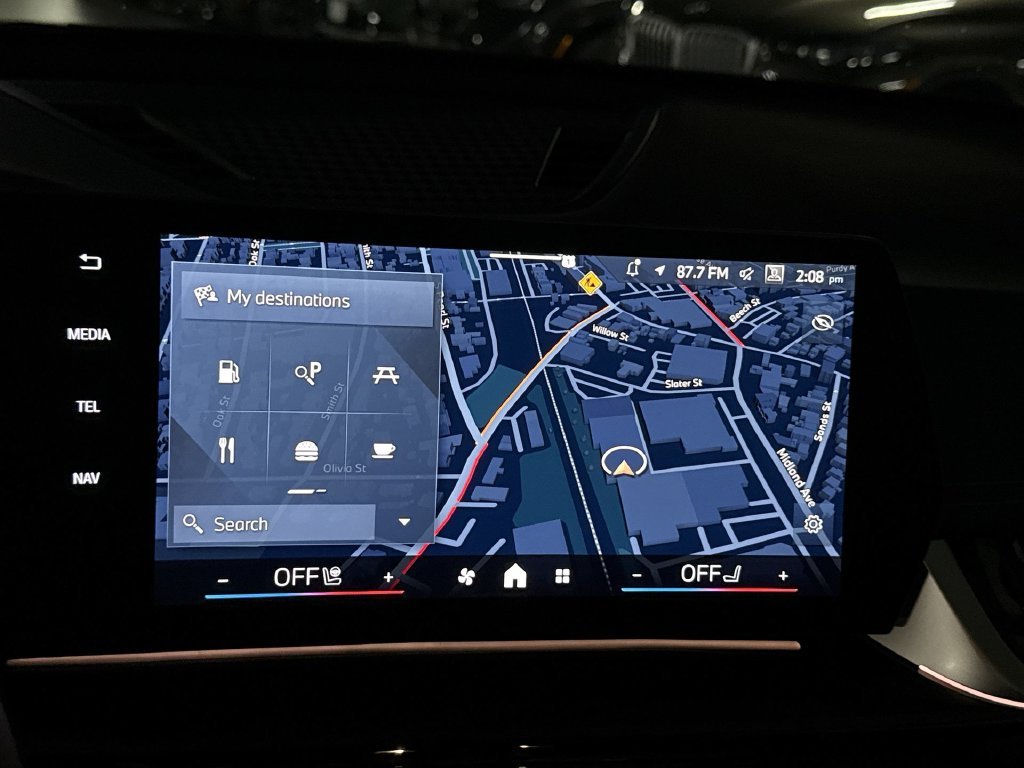 New 2027 Black Sapphire Metallic BMW xDrive28i image 18