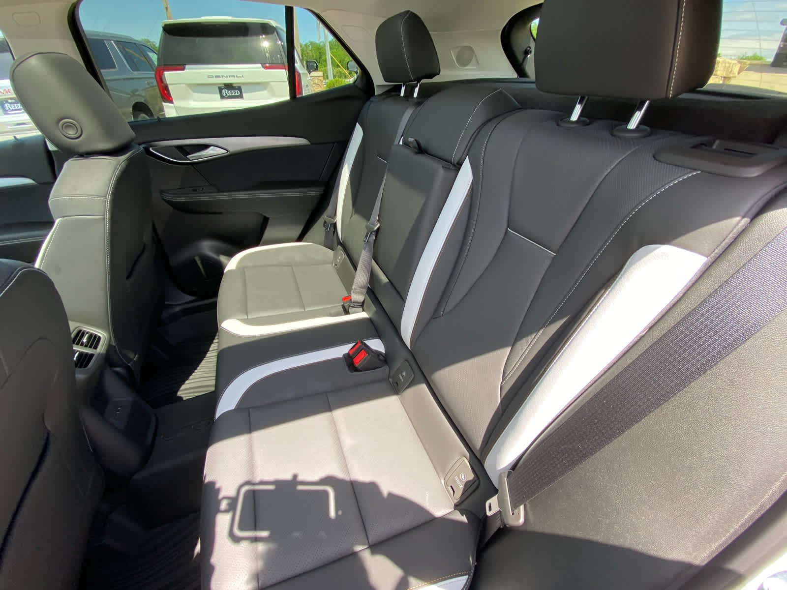 2026 Buick Envision Sport Touring - Photo 22