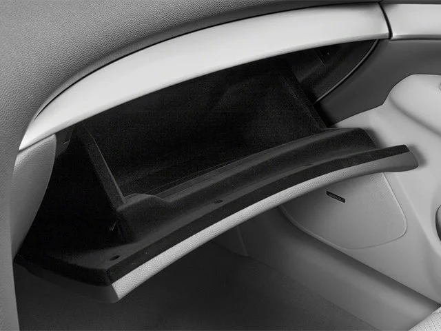 Used 2013 Black Obsidian INFINITI x image 18