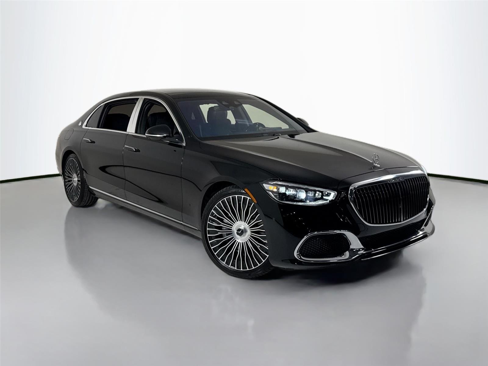 Used 2022 Black Mercedes-Benz Maybach S 580 | Exec Seating | Rear TVs image 42