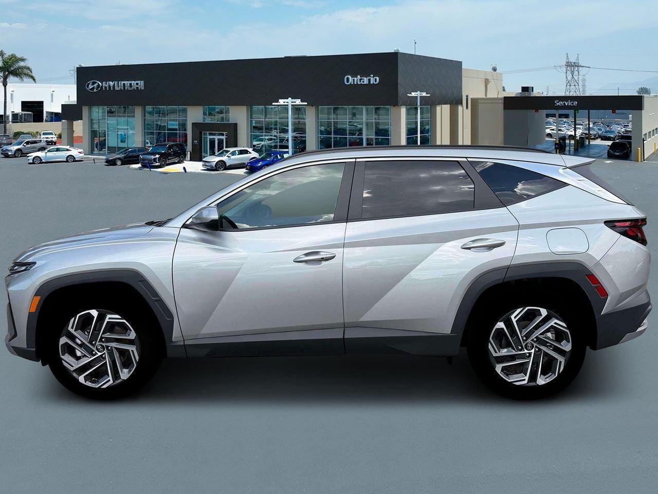 New 2026 Silver Hyundai SEL Plus image 3