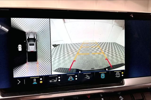 2025 Chevrolet Silverado 2500HD LTZ - Photo 29