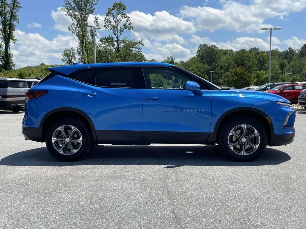 2024 Chevrolet Blazer 2LT - Photo 27