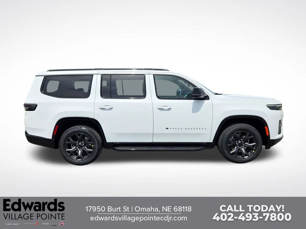 New 2026 Bright White Clear-Coat Exterior Paint Jeep Limited Altitude image 2
