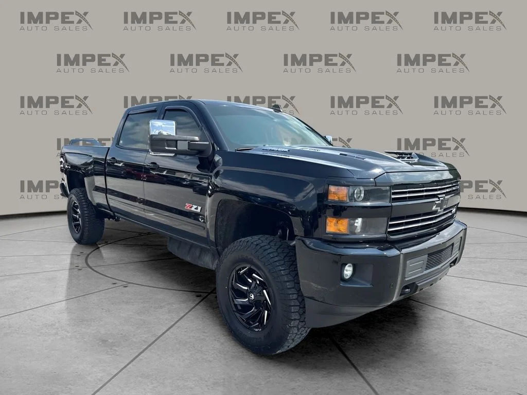 Used 2018 Black Chevrolet LTZ image 4