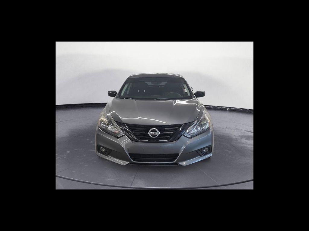 Used 2018 Gray Nissan 2.5 SR image 9