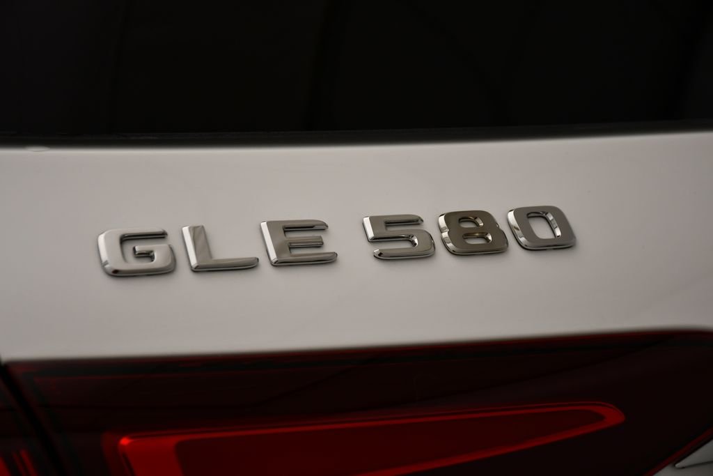 2026 Mercedes-Benz GLE GLE580 - Photo 9