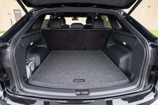 2026 Volkswagen Atlas Cross Sport SE w/Tech - Photo 39