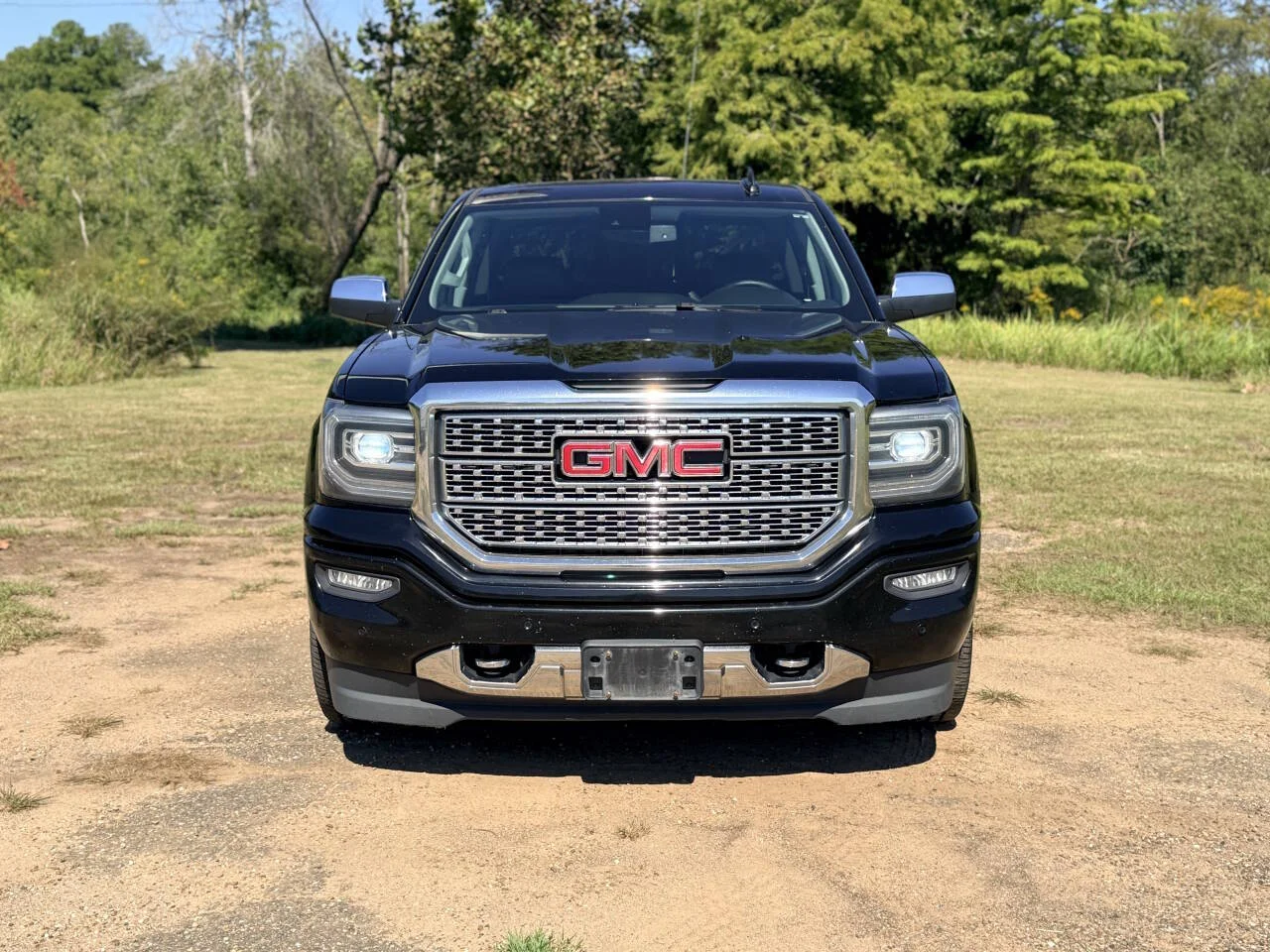 Used 2017 Black GMC Denali 4x4 4dr Crew Cab 5.8 ft. SB image 8