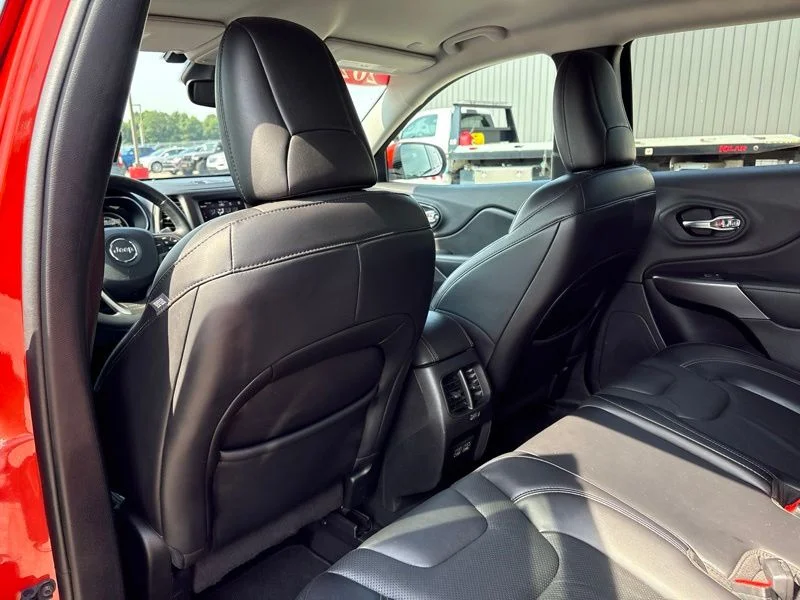 Used 2021 Orange Jeep Latitude Lux image 13