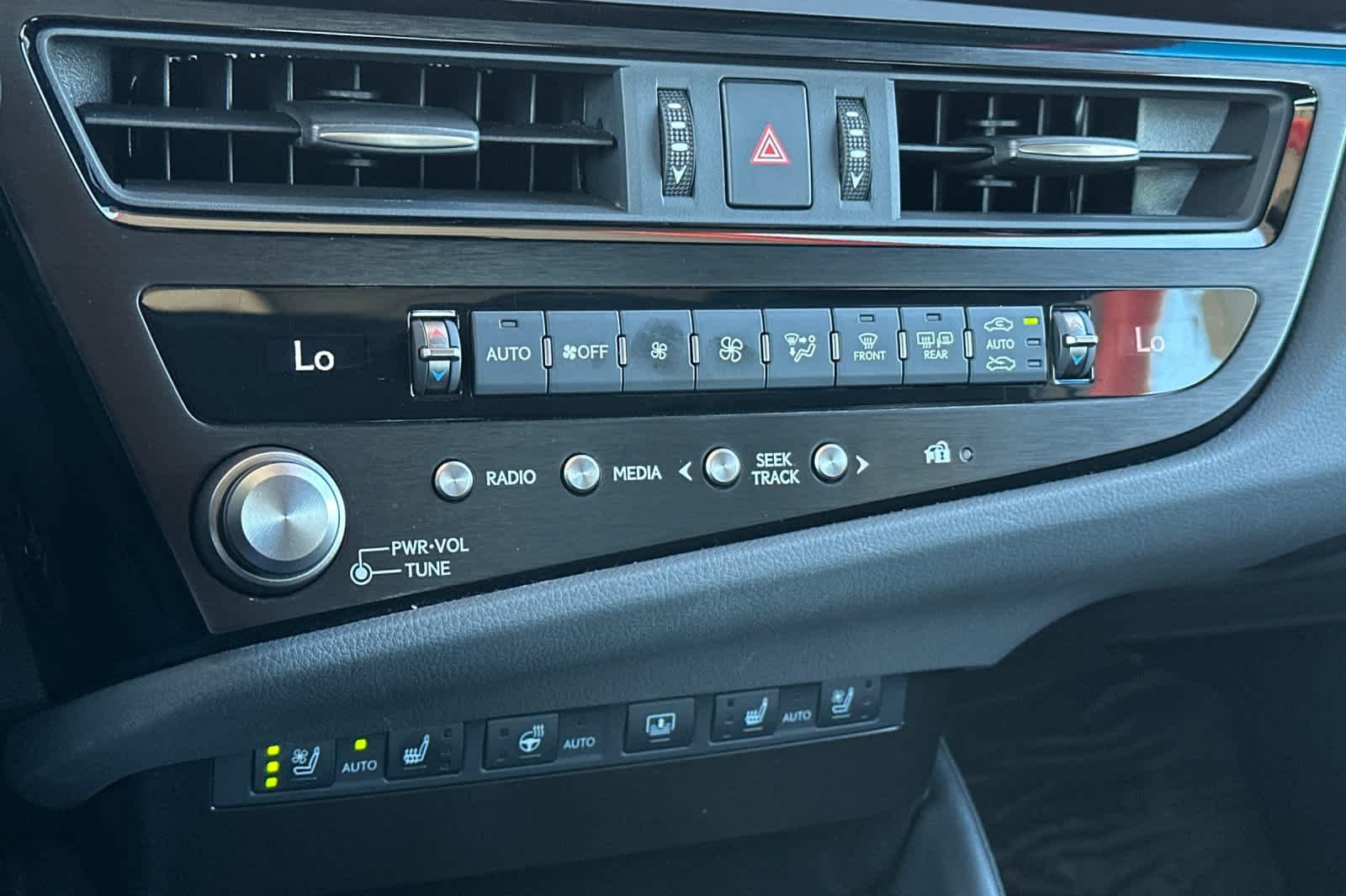 Certified Used 2023 Iridium Lexus F SPORT Handling image 21