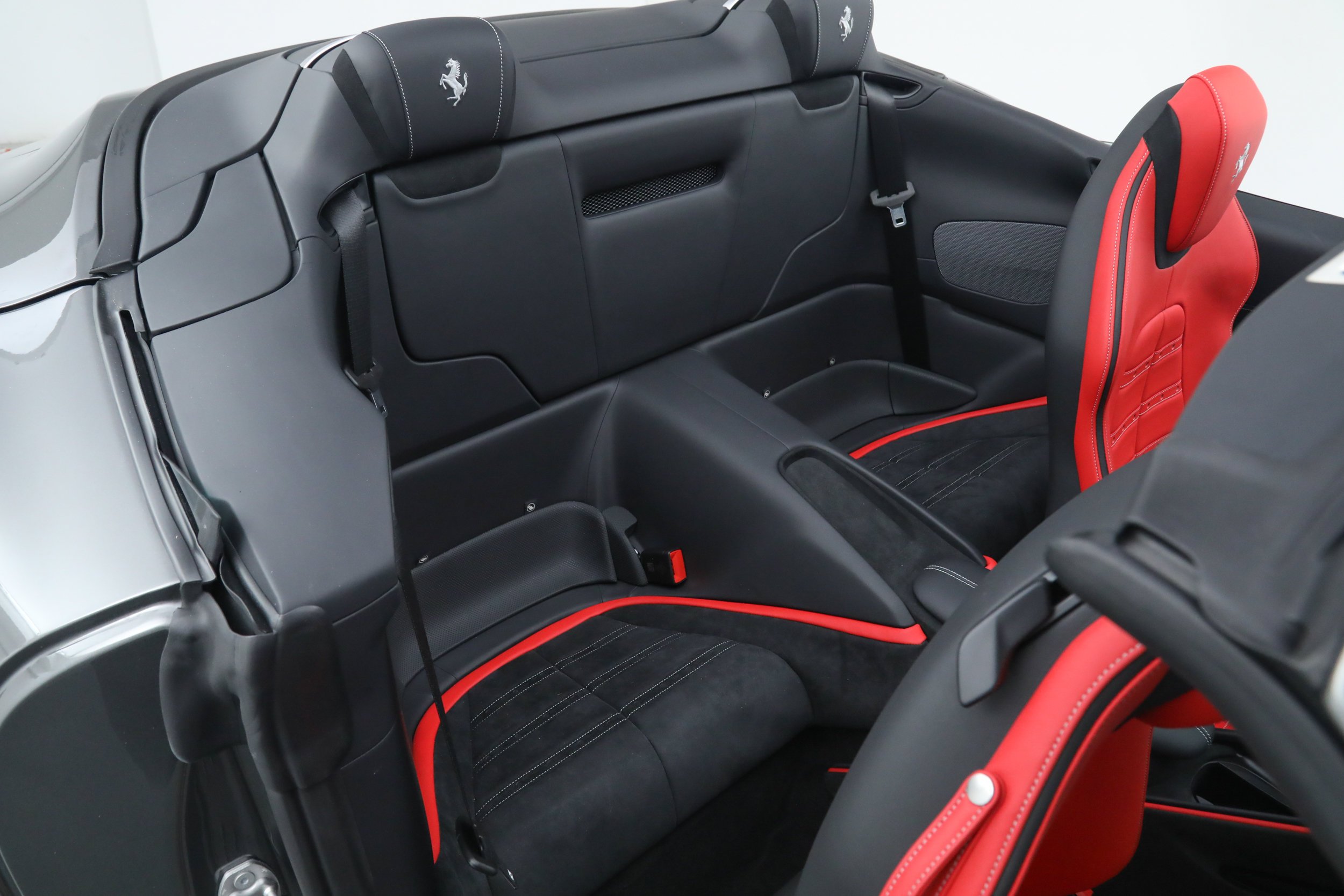 Used 2025 Gray Ferrari  image 32