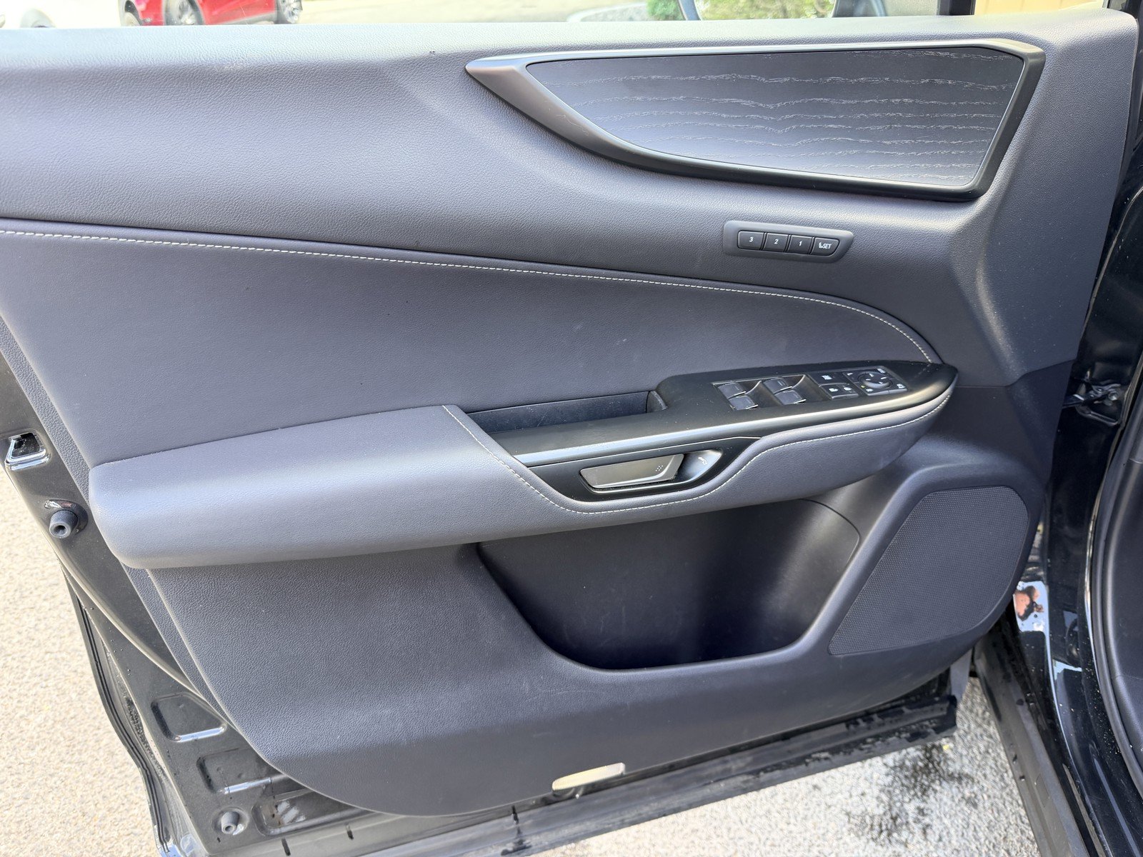 Used 2024 Black Lexus 450h+ Luxury image 18