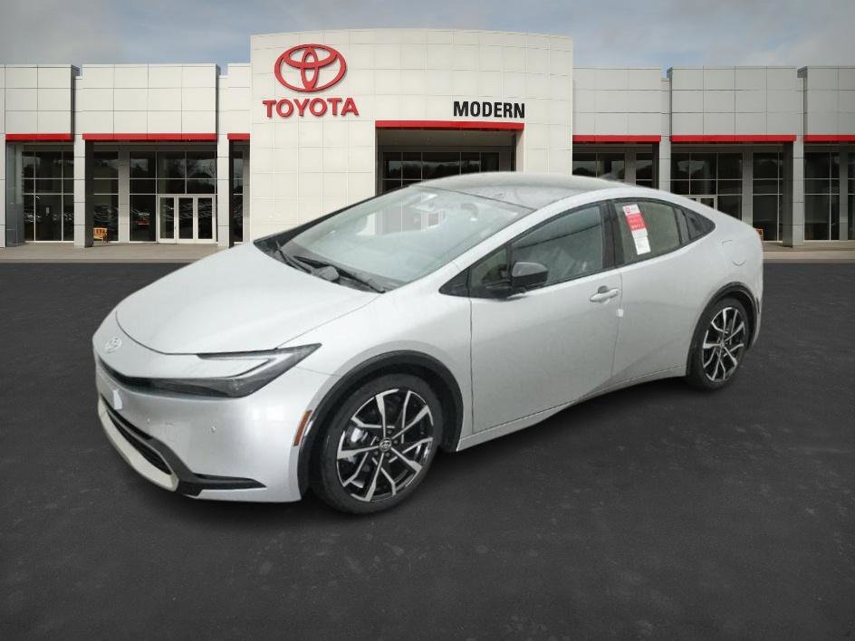 2026 Toyota Prius XSE Premium's photo