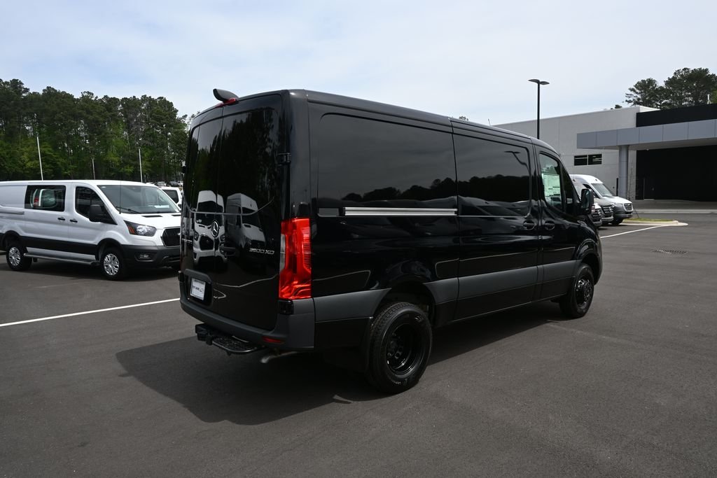 New 2026 Jet Black Mercedes-Benz Cargo 144 WB image 25