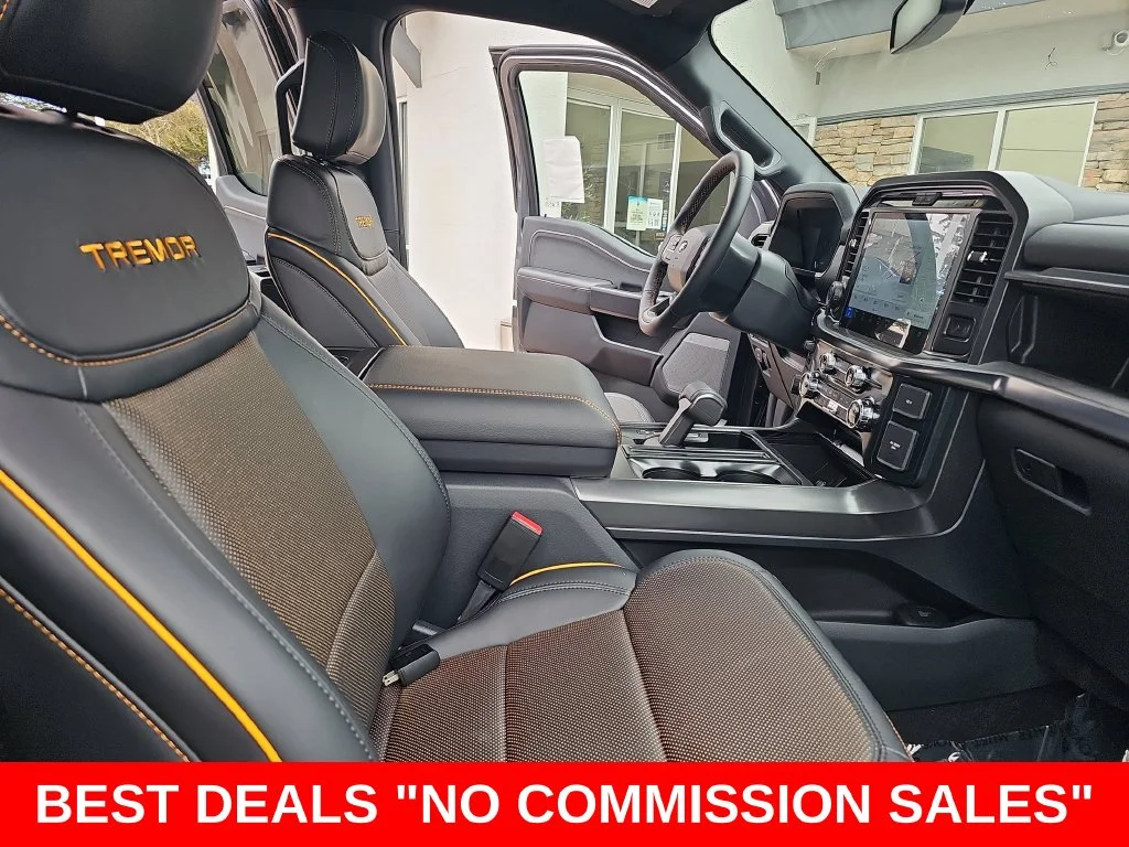 New 2026 Carbonized Gray Metallic Ford Tremor® image 10