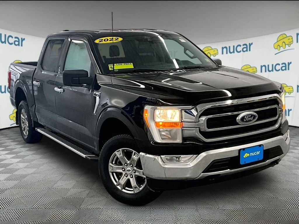 Used 2022 Black Metallic Ford XLT image 1