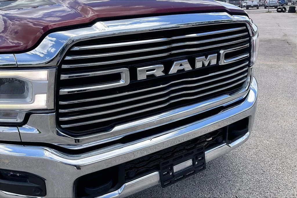 Used 2022 Red Ram Laramie image 34